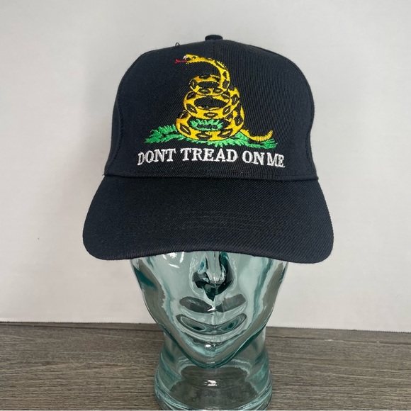 Gadsden Don’t Tread on me Black Cap with Snake Embroidery.OSFM. Adj fit - Picture 1 of 8